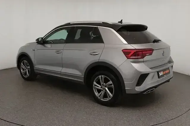 Second-hand VW T-Roc R-line 150 CP (110 kW) 2025 Argintiu SUV