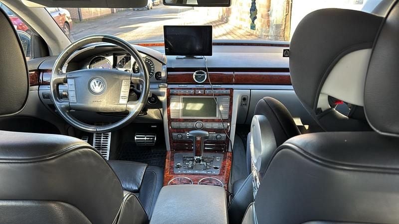 Gebraucht VW Phaeton 225 PS (165 kW) 2004 Andere farben Limousine