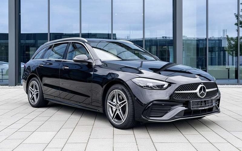 Schwarz Gebraucht 2022 Mercedes C300e AMG Kombi | 34.750 € (Fairer Preis) - Bild 1/4