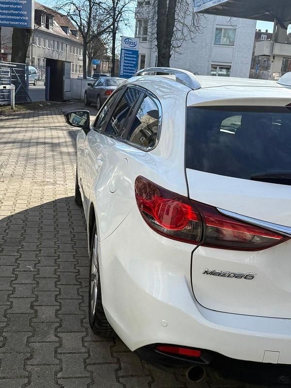 Gebraucht Mazda 6 Sports-Line 150 PS (110 kW) 2014 Weiß Kombi