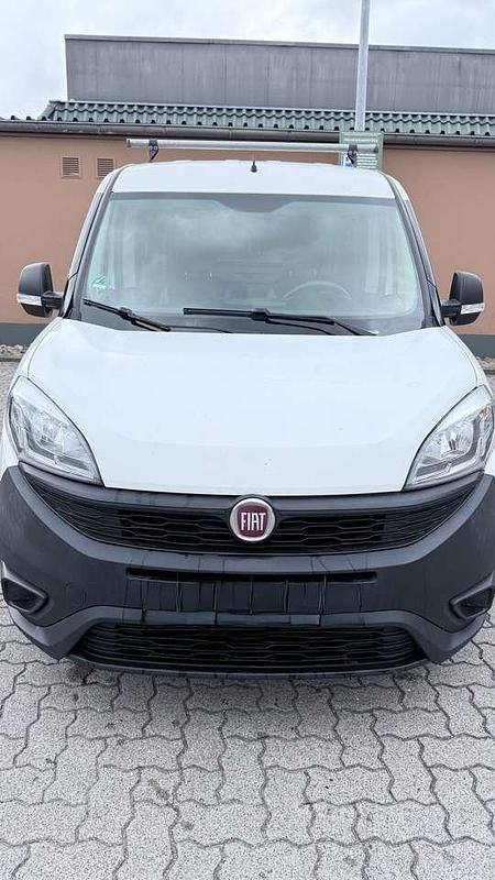 Gebraucht 2017 Fiat Doblò S Van / Kleinbus | 5.200 € (Etwas zu teuer) - Bild 1/4