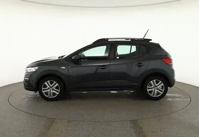 Gebraucht Dacia Sandero Stepway 110 PS (80 kW) 2023 Grau SUV