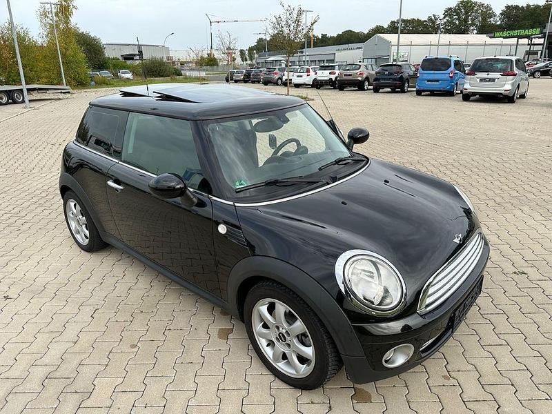 Gebraucht Mini ONE 95 PS (69 kW) 2010 Schwarz Kleinwagen