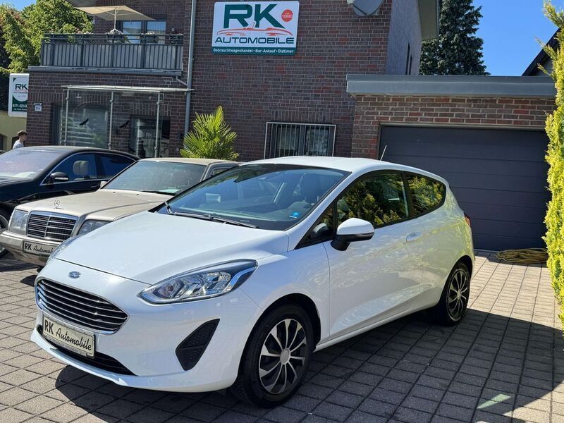 Weiß Gebraucht 2020 Ford Fiesta S Kleinwagen | 5.700 € (Guter Preis) - Bild 1/4