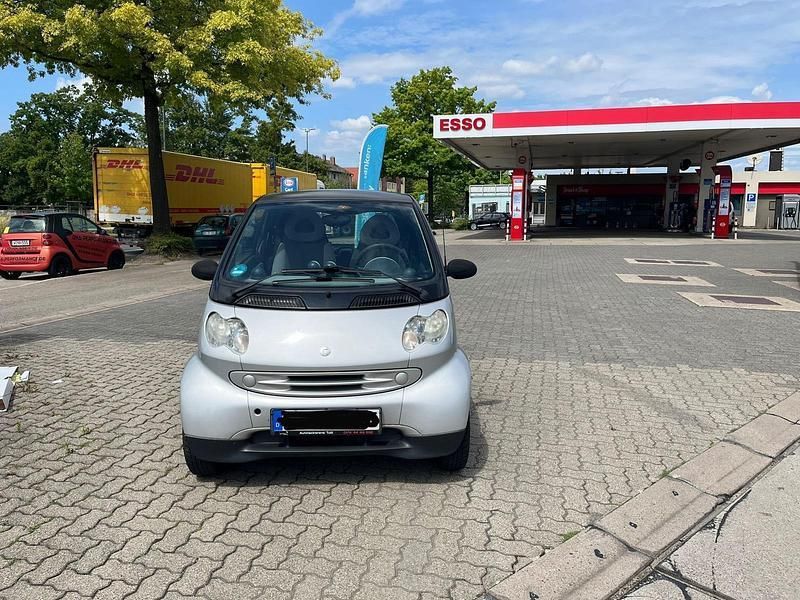 Silber Gebraucht 2003 Smart ForTwo Coupé Kleinwagen | 1.500 € (Fairer Preis) - Bild 1/4