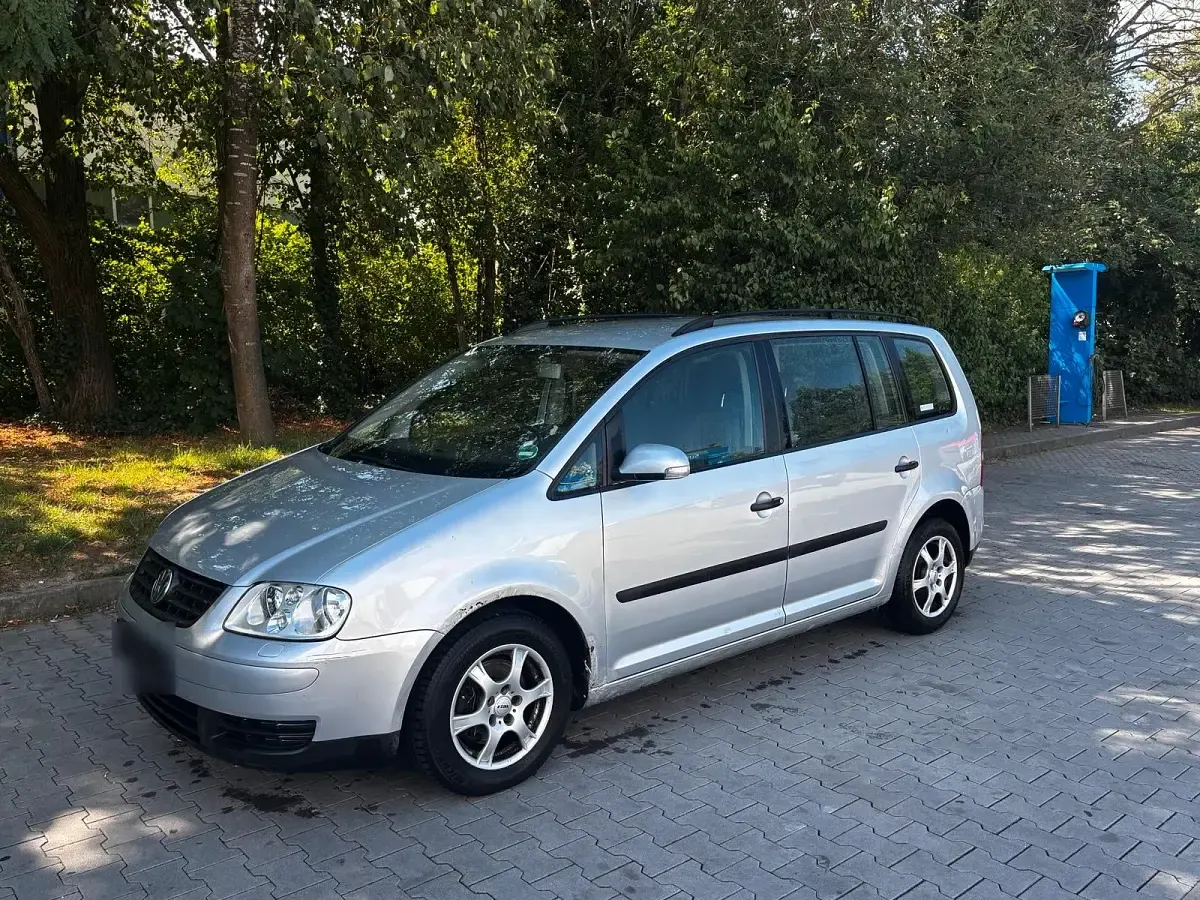 Gebraucht VW Touran 116 PS (85 kW) 2004 Silber Van / Kleinbus