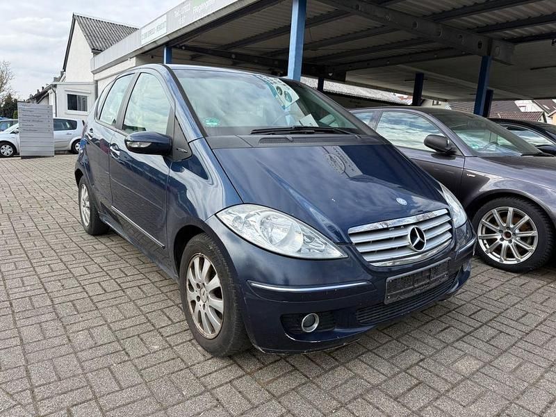 Gebraucht Mercedes A180 109 PS (80 kW) 2005 Blau Limousine