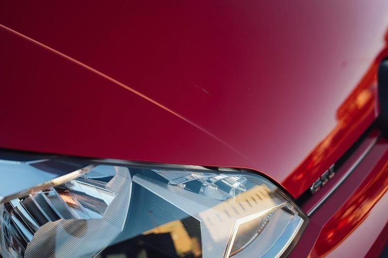 Second-hand VW up! GTI 140 CP (102 kW) 2018 Roșu Hatchback