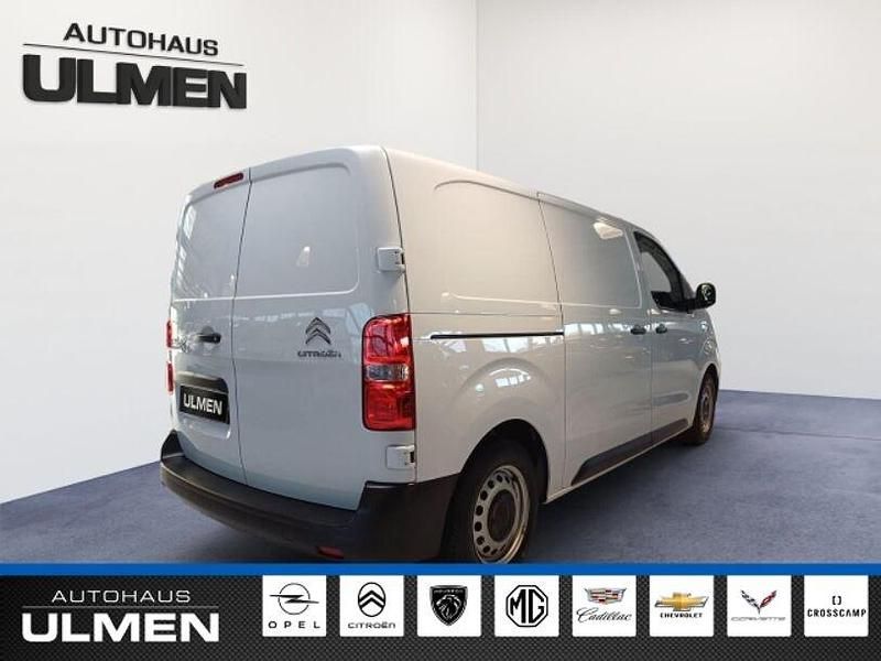 Second-hand Citroën Jumpy 179 CP (131 kW) 2023 Alb Monovolum