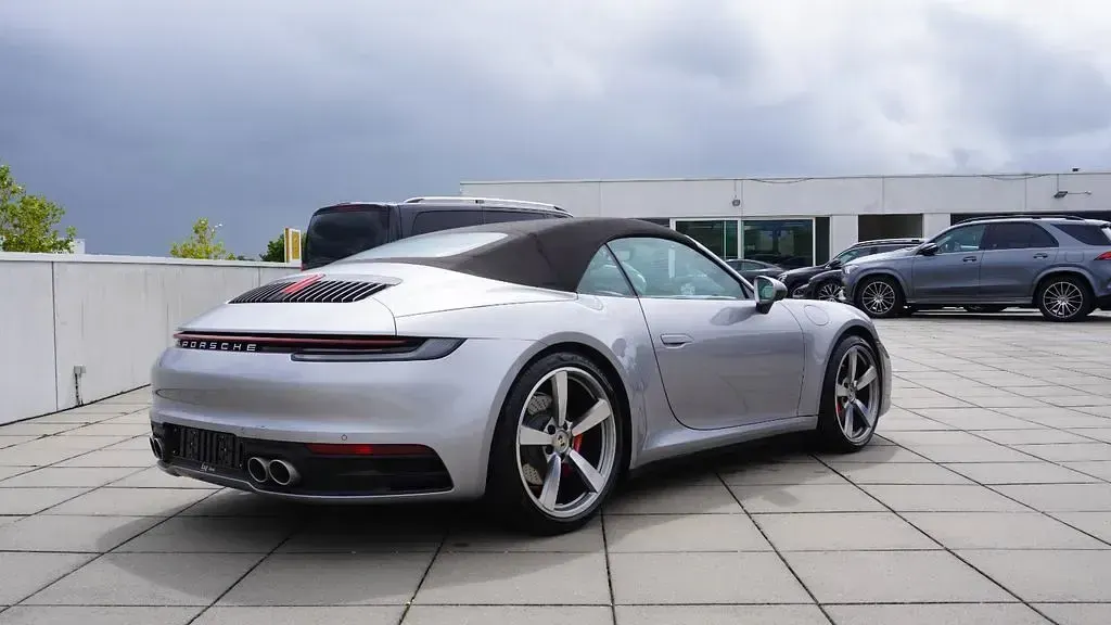 Gebraucht Porsche 992 450 PS (330 kW) 2019 Silber Cabrio
