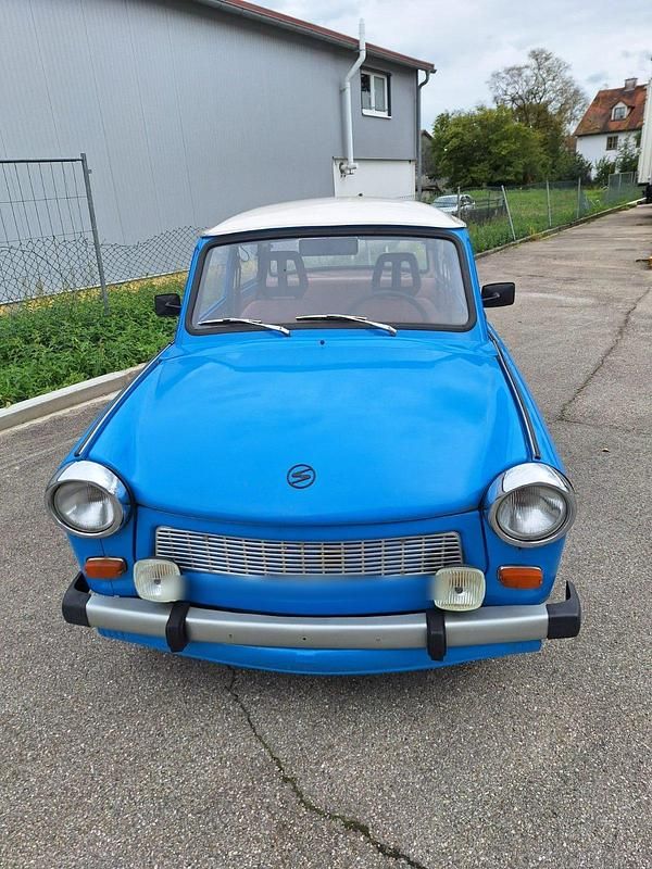 Gebraucht Trabant 601 26 PS (19 kW) 1988 Blau Kleinwagen