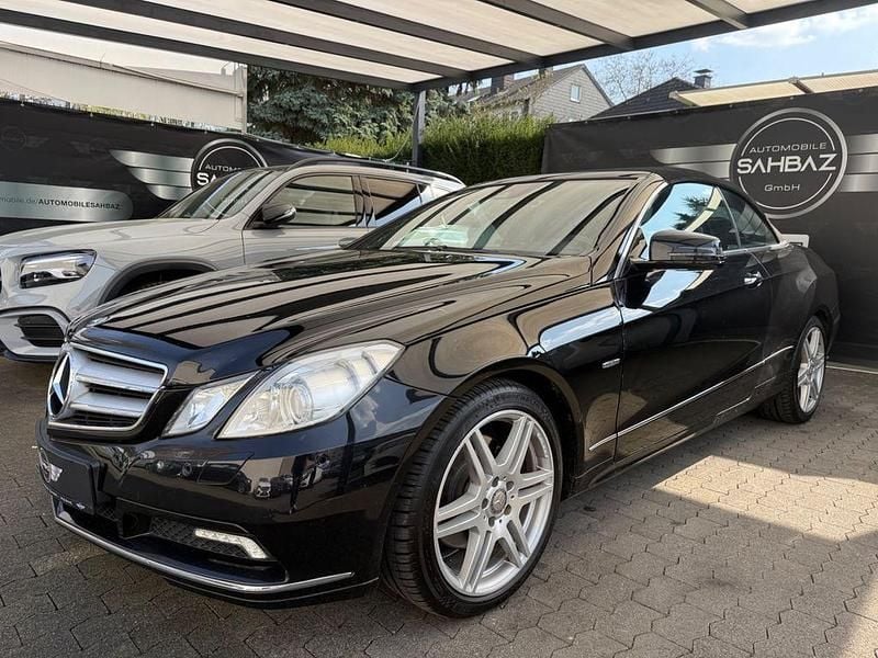 Usata Mercedes E350 231 CV (169 kW) 2010 Nero Cabrio