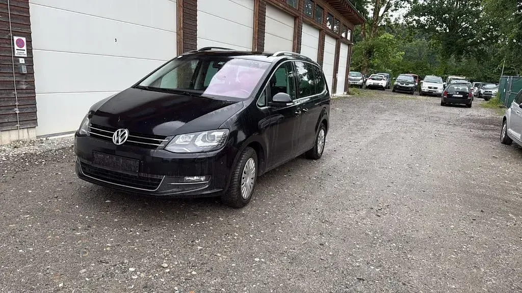 Gebraucht VW Sharan Highline 140 PS (102 kW) 2012 Schwarz Van / Kleinbus