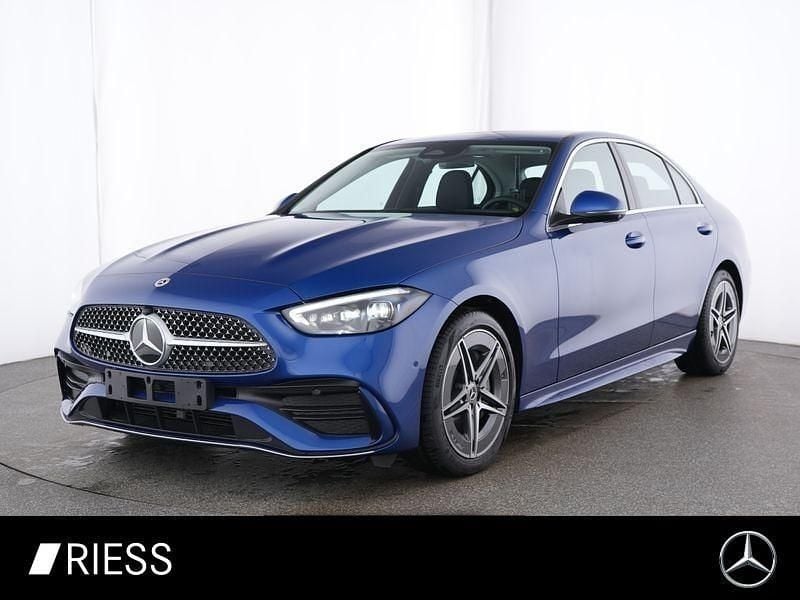 Metalliclack spektralblau Neu 2024 Mercedes C300 Limousine | 50.800 € (Fairer Preis) - Bild 1/4