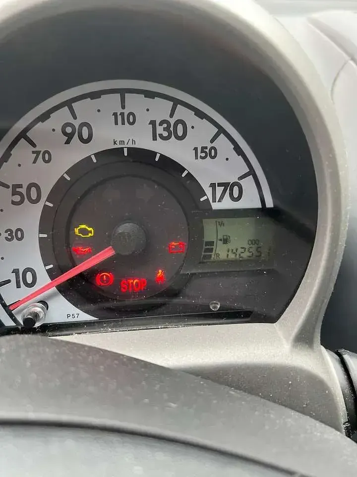 Gebraucht Toyota Aygo City 68 PS (50 kW) 2006 Silber Kleinwagen