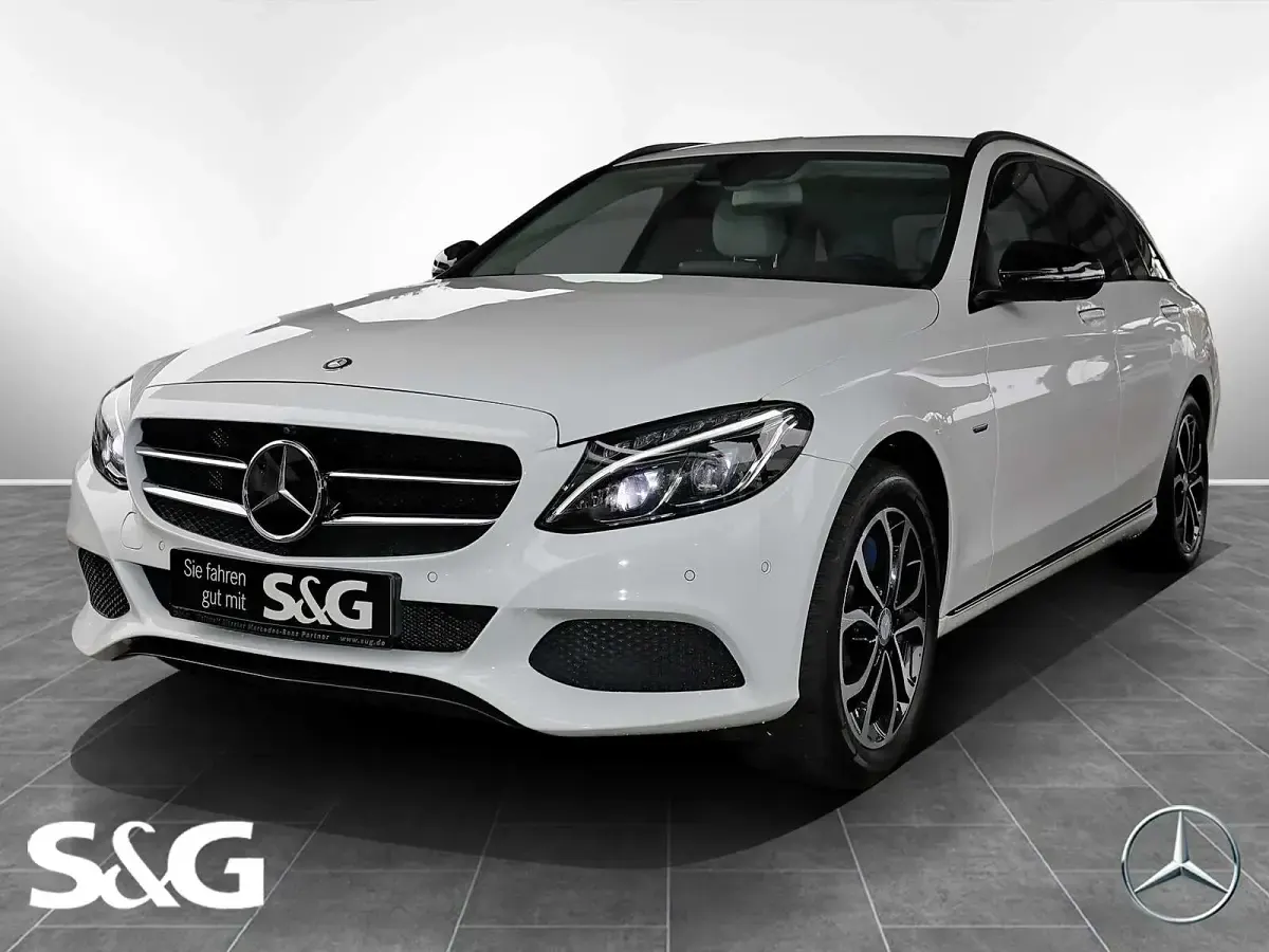 Gebraucht Mercedes C350e Avantgarde 211 PS (155 kW) 2016 Kombi