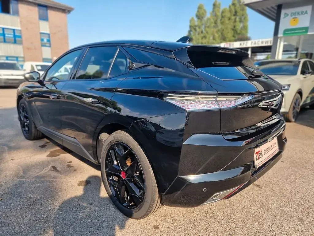 Gebraucht DS Automobiles DS4 Performance Line Plus 131 PS (96 kW) 2023 Schwarz SUV