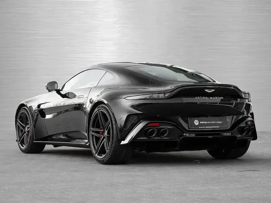 Neu Aston Martin Vantage 665 PS (489 kW) 2025 Schwarz Coupé