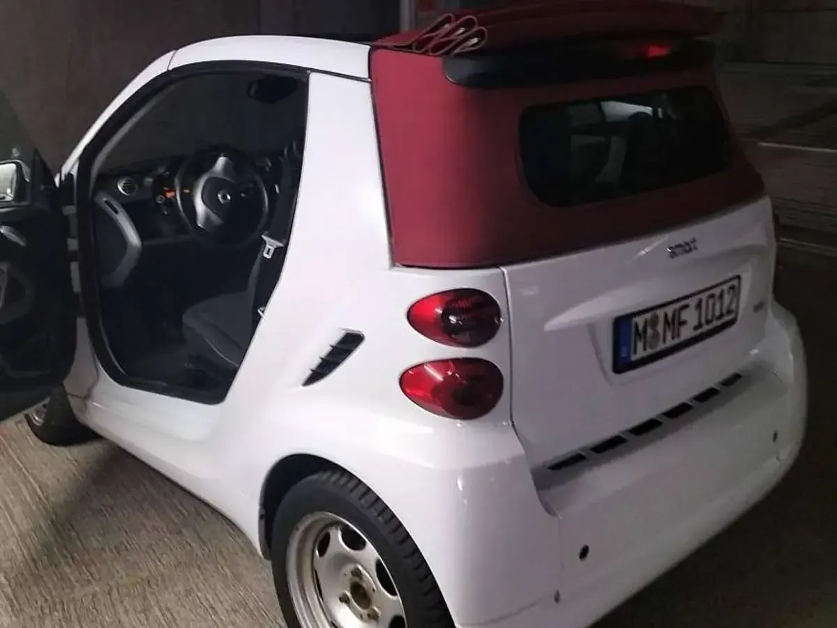 Gebraucht Smart ForTwo Cabrio 71 PS (52 kW) 2011 Weiß Cabrio