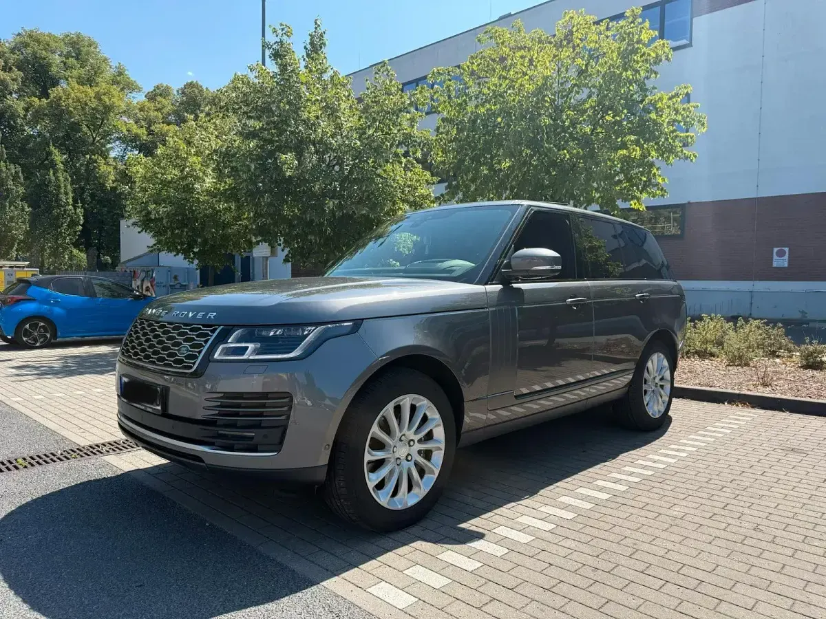 Gebraucht Land Rover Range Rover Vogue 275 PS (202 kW) 2020 Grau SUV