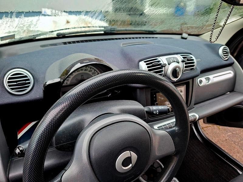 Gebraucht Smart ForTwo Coupé 61 PS (44 kW) 2012 Silber Coupé