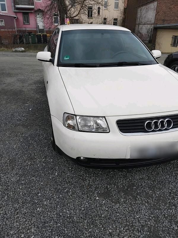 Gebraucht Audi A3 101 PS (74 kW) 2001 Weiß Kleinwagen