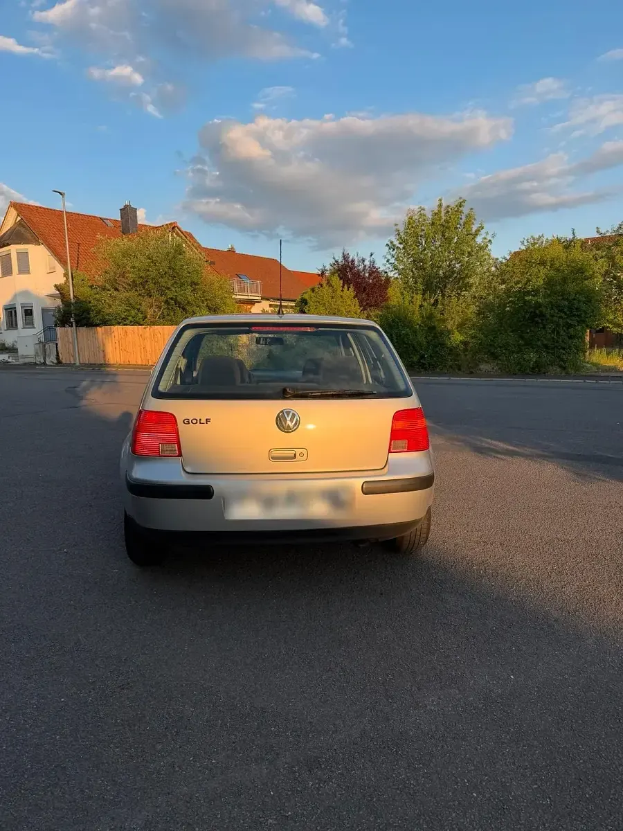Gebraucht VW Golf IV 75 PS (55 kW) 1999 Silber Kleinwagen