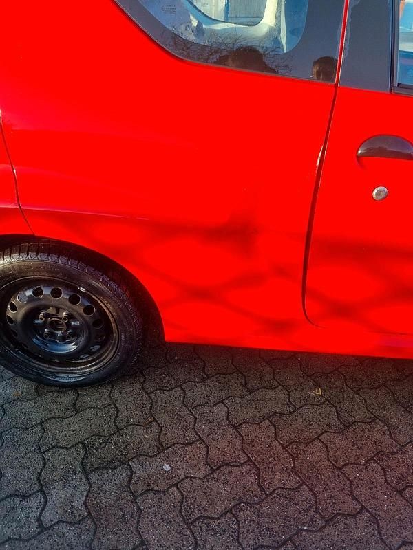 Gebraucht Citroën C1 68 PS (50 kW) 2007 Rot Kleinwagen