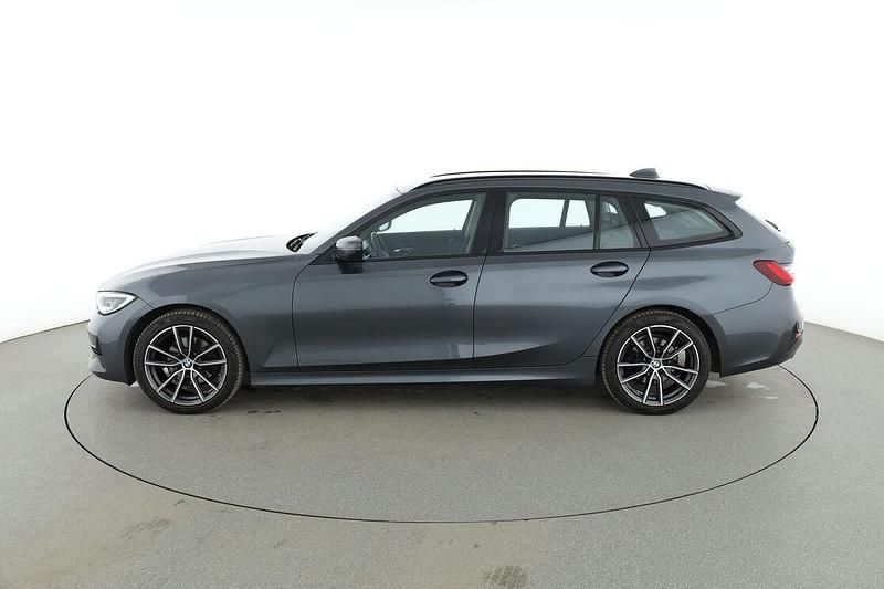 Gebraucht BMW 320 Sport Line 190 PS (139 kW) 2022 Grau Kombi