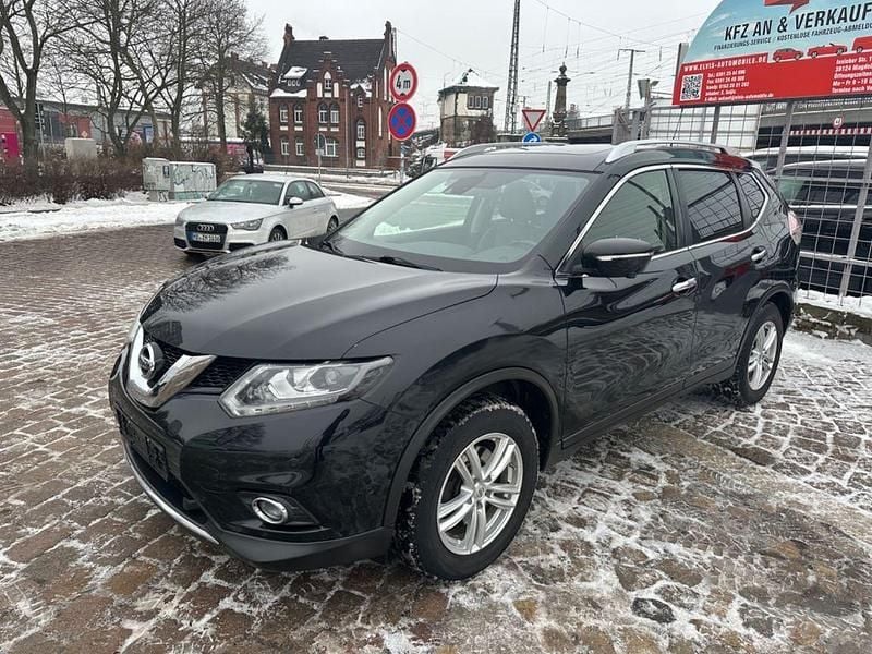 Gebraucht Nissan X-Trail Tekna 177 PS (130 kW) 2017 Schwarz SUV