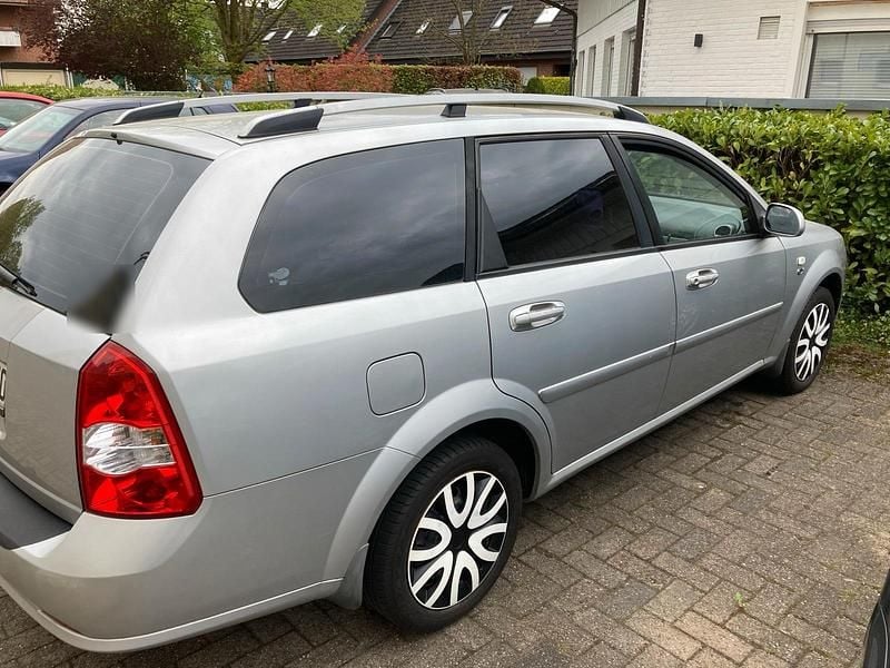 Gebraucht Chevrolet Nubira 122 PS (89 kW) 2005 Silber Kombi