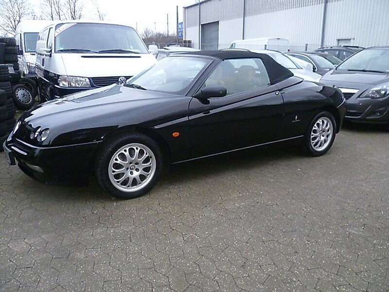 Schwarz Gebraucht 2001 Alfa Romeo Spider Cabrio | 7.999 € (Fairer Preis) - Bild 1/4