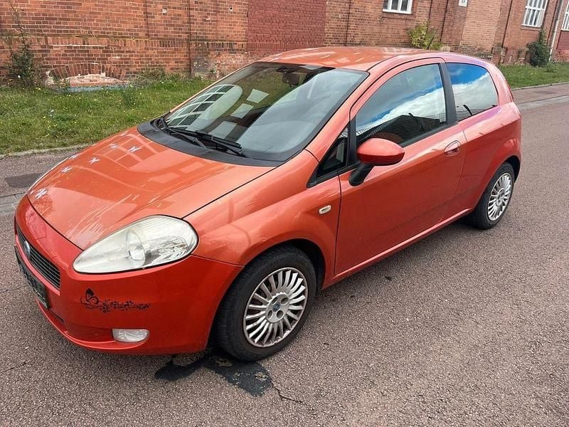 Orange Gebraucht 2005 Fiat Punto Active Kleinwagen | 650 € (Superpreis) - Bild 1/4