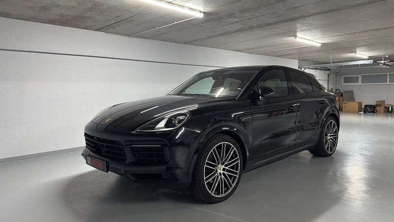 Schwarz Gebraucht 2019 Porsche Cayenne Chrono SUV | 62.900 € (Teuer) - Bild 1/4