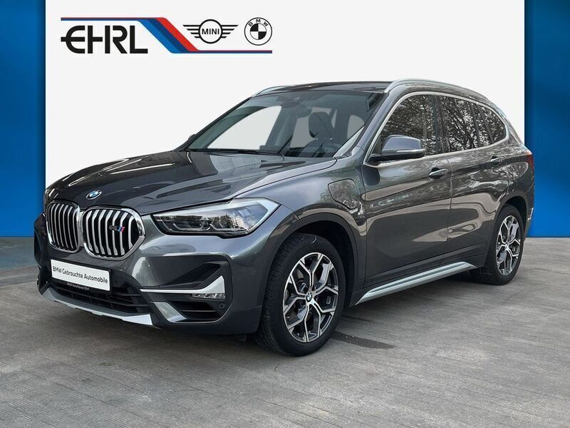 Grau Gebraucht 2021 BMW X1 xLine SUV | 25.388 € (Fairer Preis) - Bild 1/4