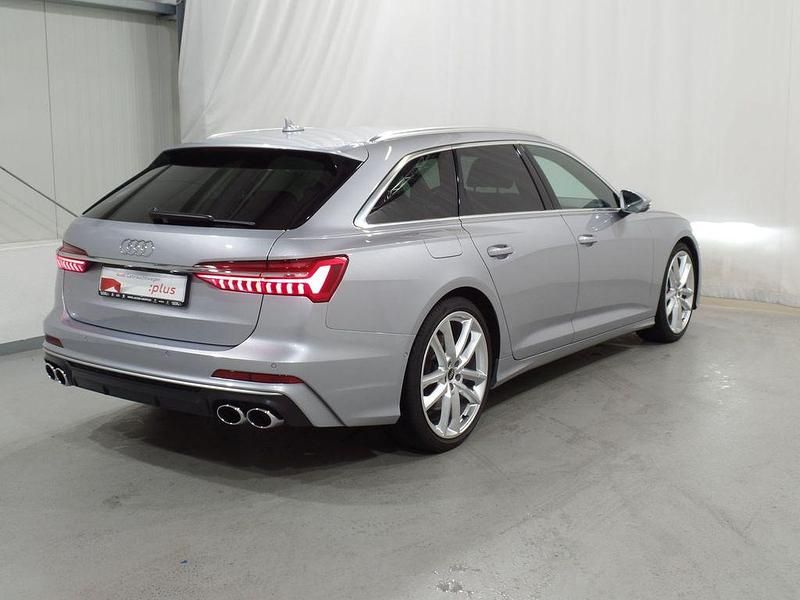Gebraucht Audi S6 Ambiente 344 PS (253 kW) 2022 Florettsilber metallic Kombi
