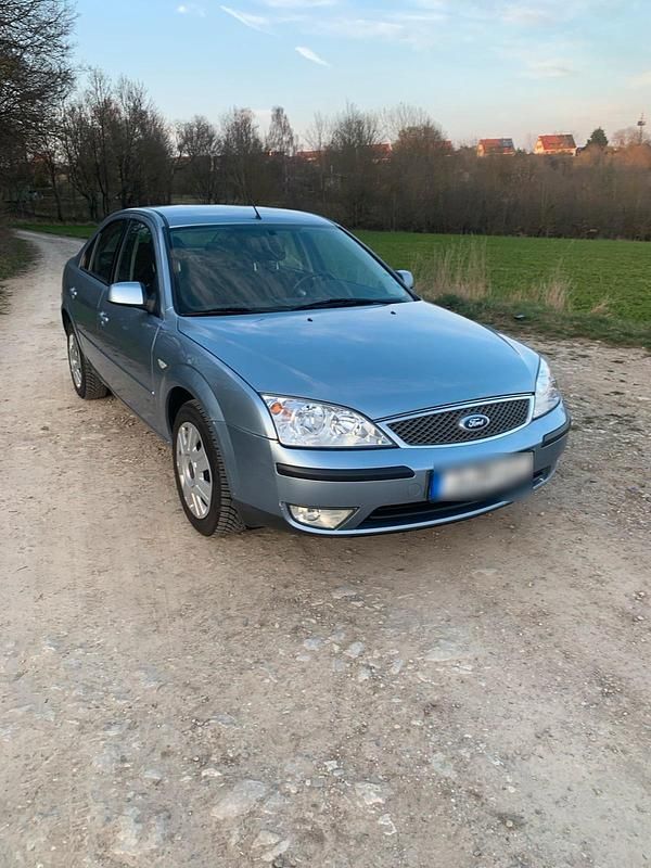 Gebraucht Ford Mondeo 145 PS (106 kW) 2005 Blau Limousine