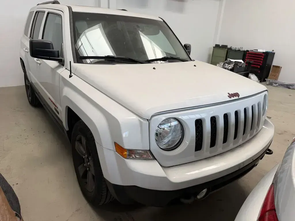 Gebraucht Jeep Patriot 174 PS (127 kW) 2017 Weiß SUV