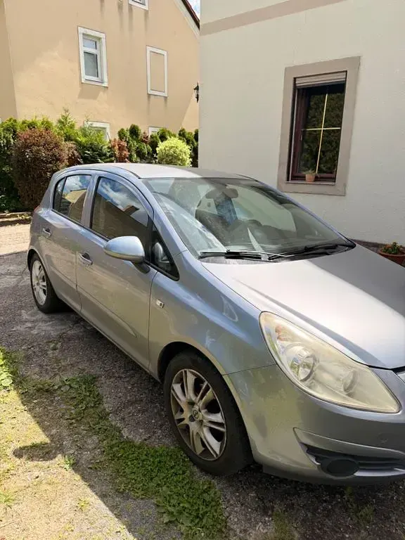 Gebraucht Opel Corsa Catch Me 80 PS (58 kW) 2007 Silber Kleinwagen