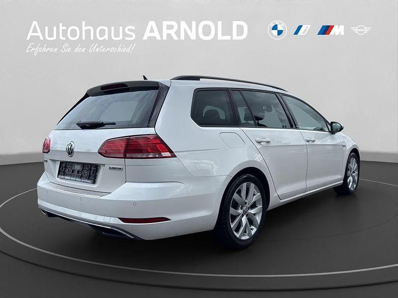 Gebraucht VW Golf VII 131 PS (96 kW) 2020 Weiß Kombi