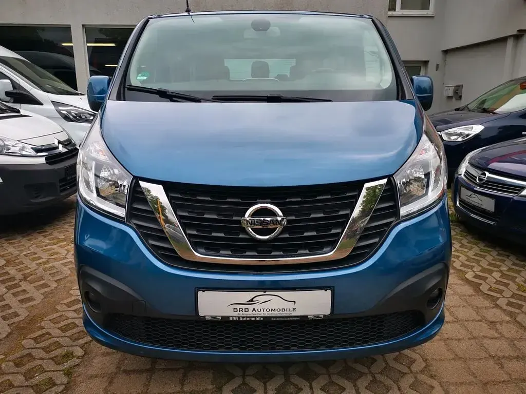 Gebraucht Nissan NV300 Premium Edition 145 PS (106 kW) 2020 Blau Van
