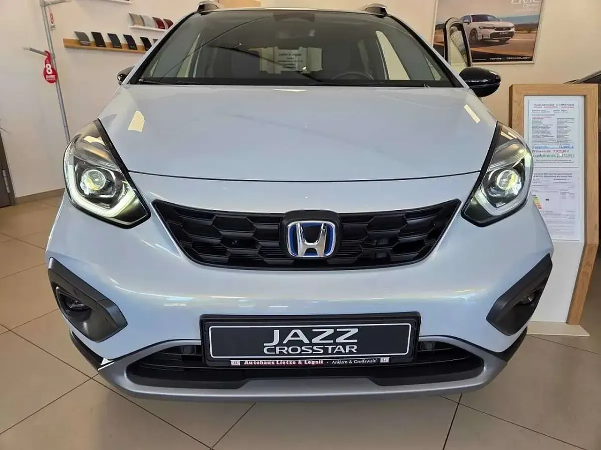 Gebraucht Honda Jazz Advance 107 PS (78 kW) 2024 Weiß Kleinwagen