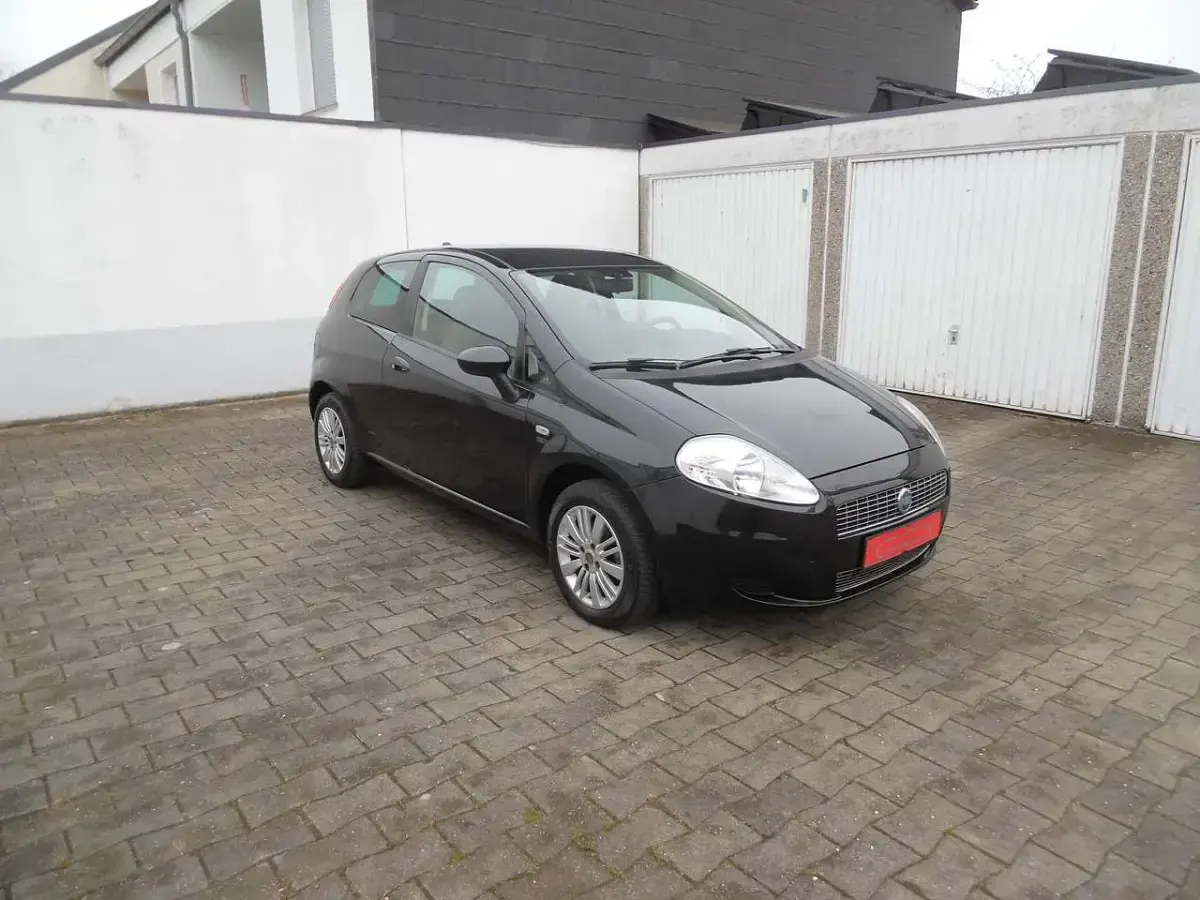 Gebraucht Fiat Grande Punto 65 PS (47 kW) 2006 Crossover schwarz Kleinwagen