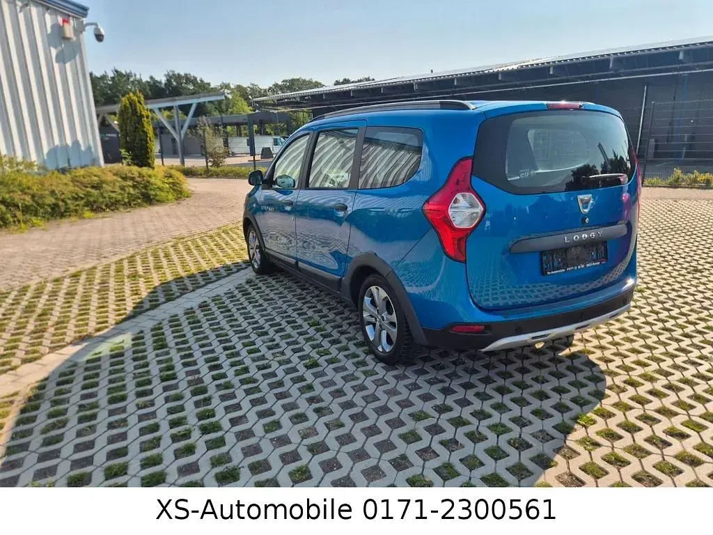 Gebraucht Dacia Lodgy Stepway 116 PS (85 kW) 2015 Blau Van / Kleinbus