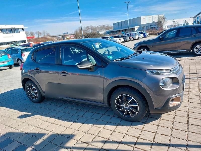 Grau Gebraucht 2020 Citroën C3 PureTech Kleinwagen | 8.700 € (Superpreis) - Bild 1/4