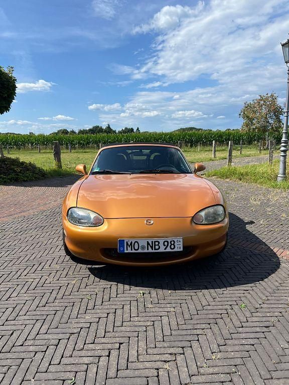 Gebraucht Mazda MX5 110 PS (80 kW) 1998 Gold Cabrio