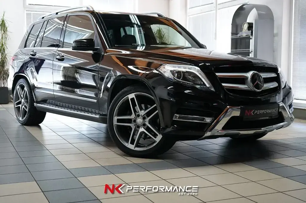 Gebraucht Mercedes GLK250 AMG 204 PS (150 kW) 2015 Schwarz SUV