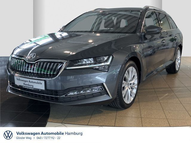 Quarzgrau metallic Gebraucht 2021 Skoda Superb Ambition Kombi | 29.850 € (Teuer) - Bild 1/4