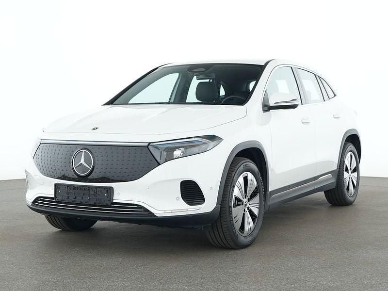 Gebraucht Mercedes EQA250+ Progressive 139 kW (190 PS) 2024 Weiss polarweiss SUV