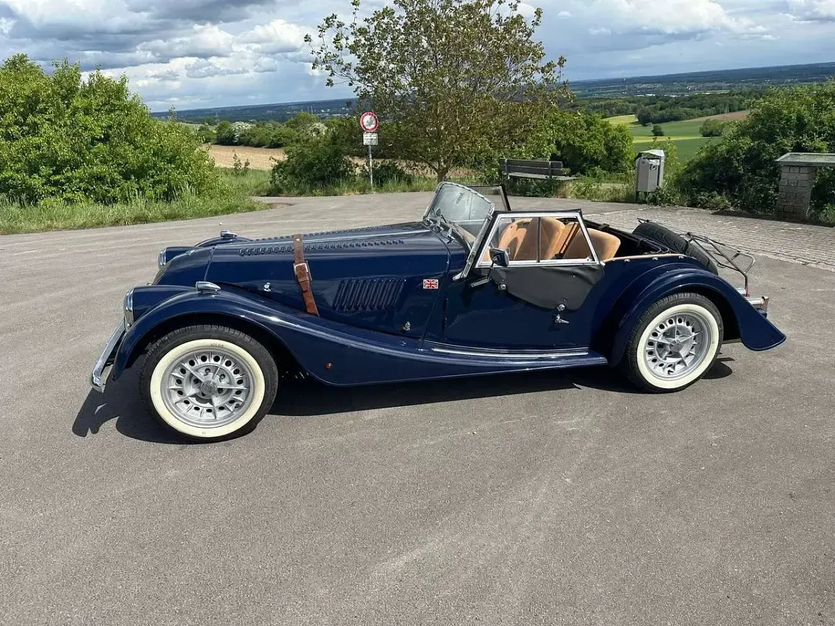 Gebraucht Morgan Plus 8 194 PS (142 kW) 1985 Blau Cabrio